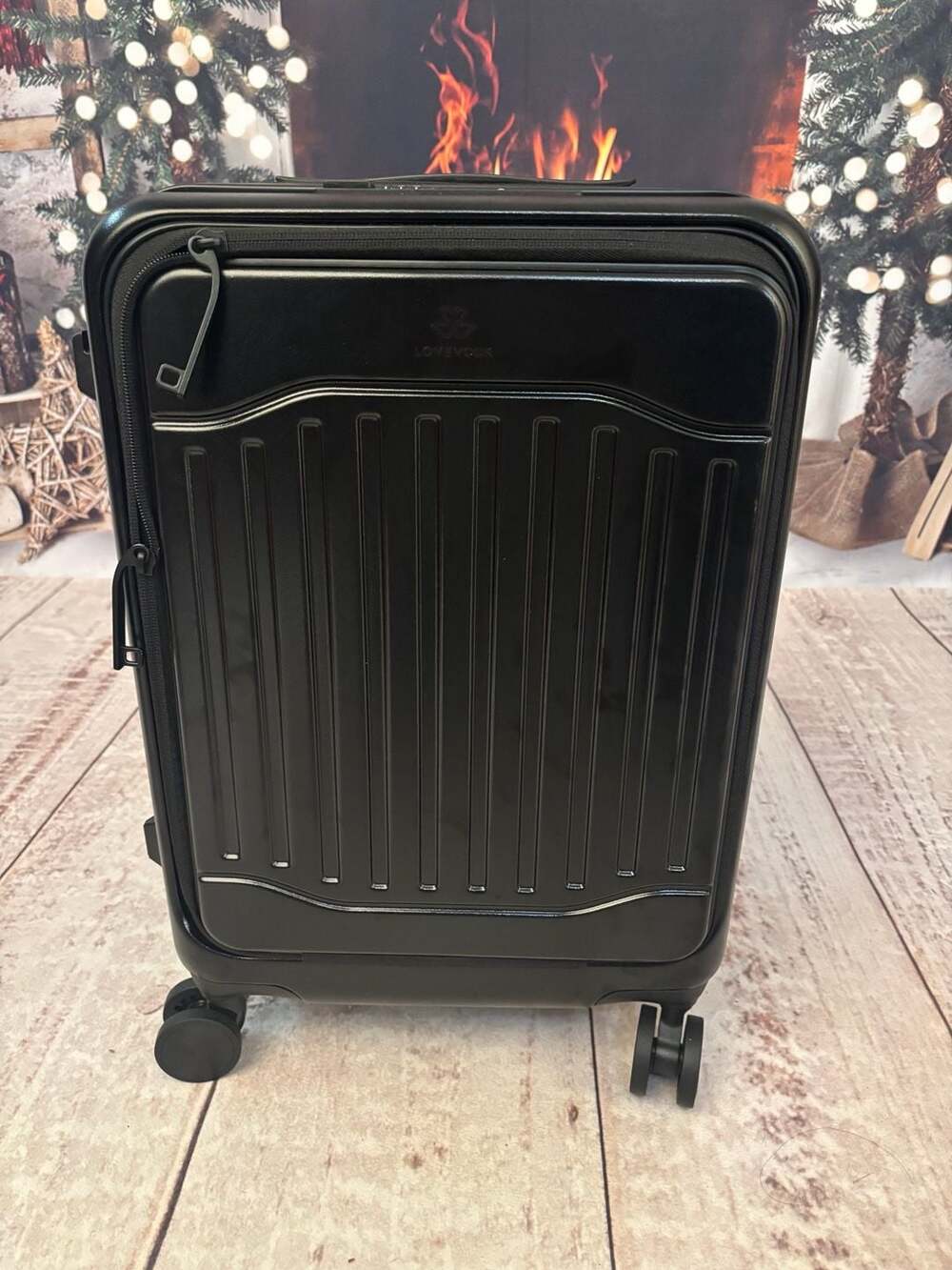 LOVEVOOK Black Hardside Carry-On Spinner Suitcase